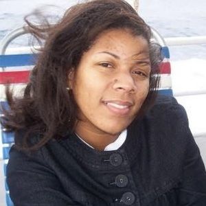 Meet your Posher, Ayana